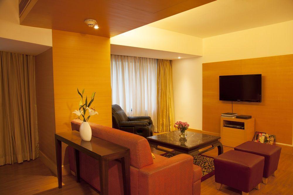 Courtyard By Marriott Chennai Otel Dış mekan fotoğraf