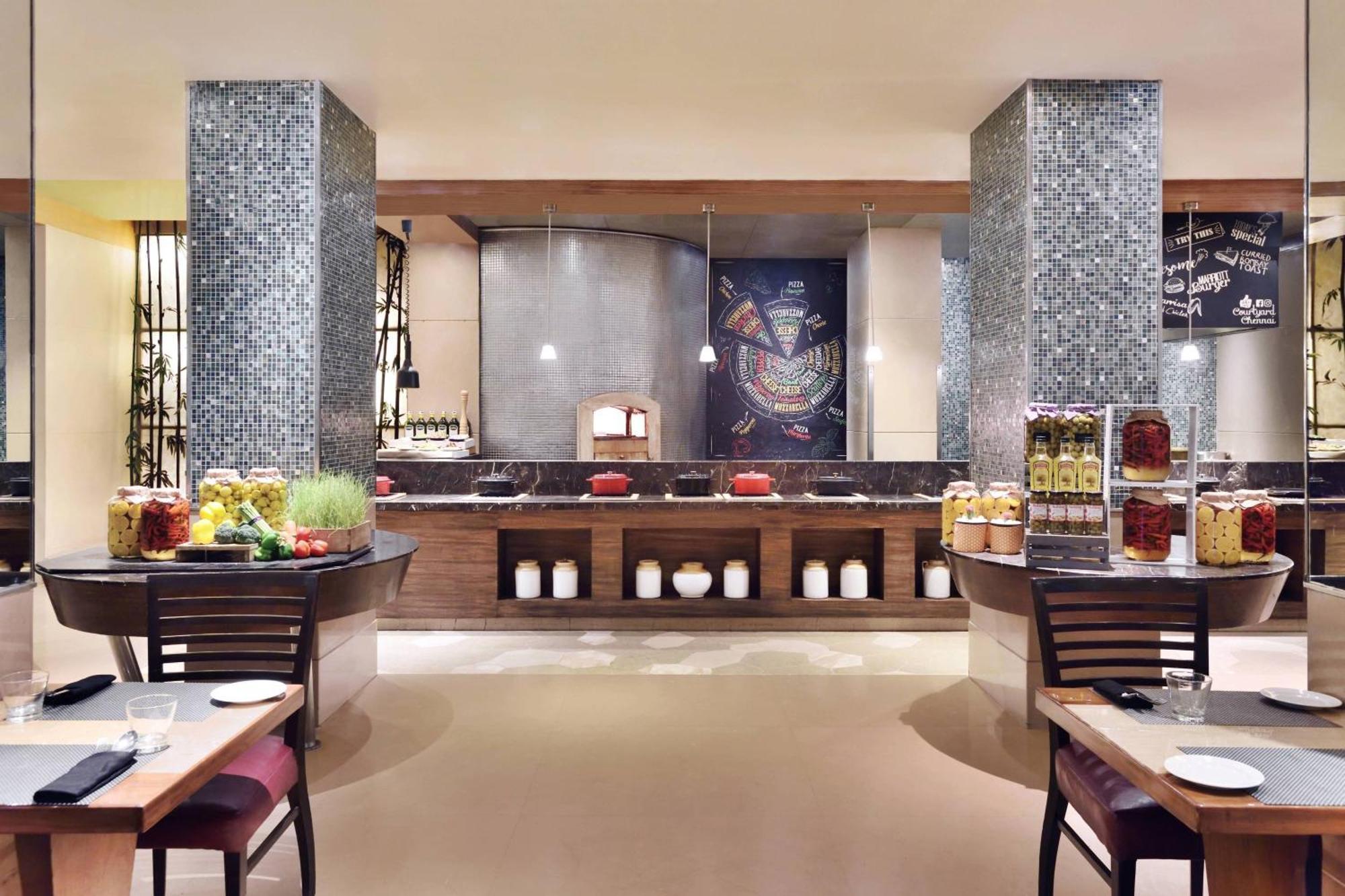 Courtyard By Marriott Chennai Otel Dış mekan fotoğraf
