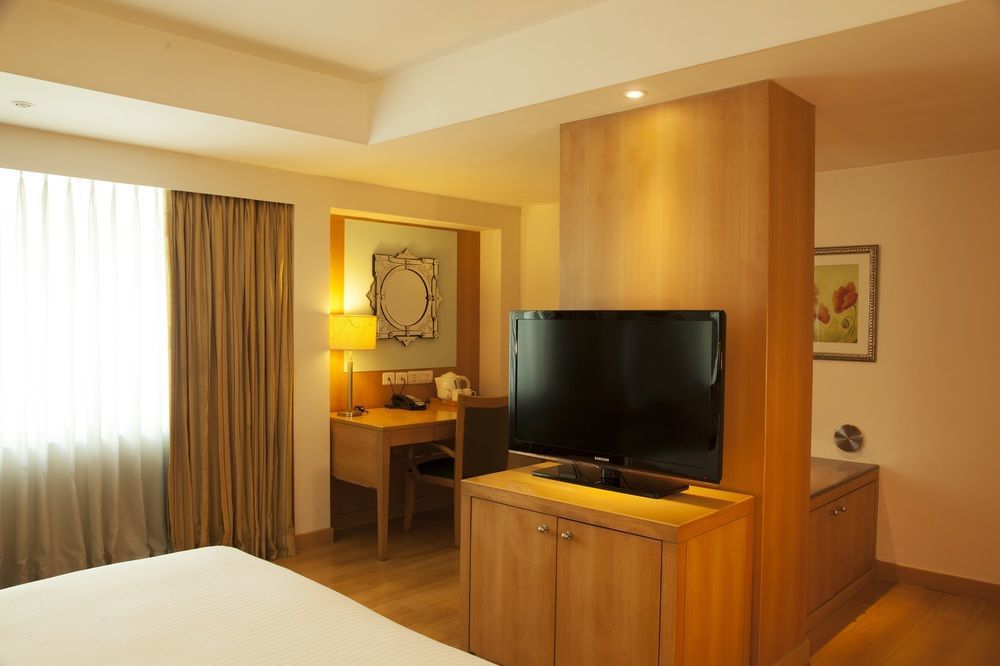 Courtyard By Marriott Chennai Otel Dış mekan fotoğraf